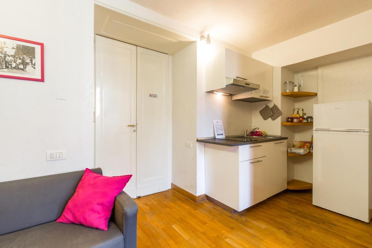 Casalice Mini Apartments Napoli Luaran gambar