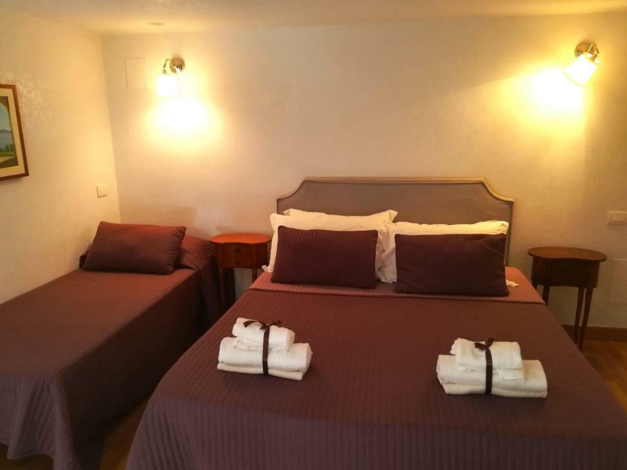 Casalice Mini Apartments Napoli Luaran gambar